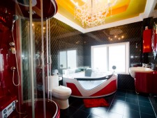 Deluxe-Villa-Master-Bathroom