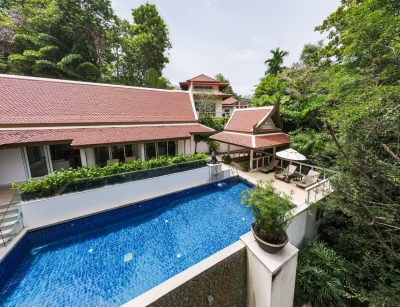 4-bedroom Thai-Balinese style villa in Kata Beach