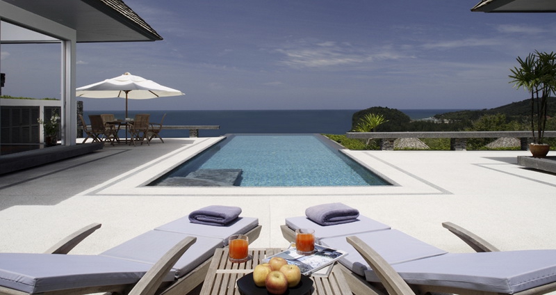 Luxury seaview villas