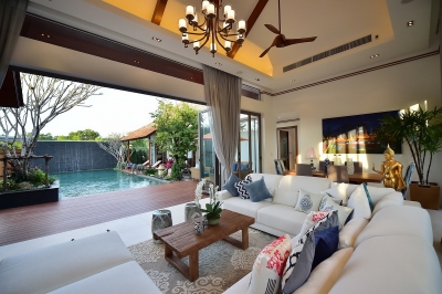 Luxury 5 bedroom villa in Bang Tao