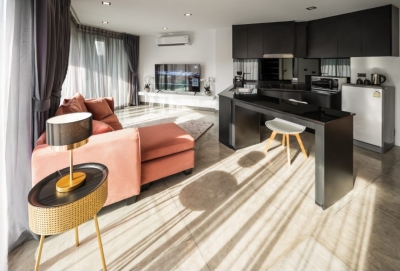 Exclusive spacious one bedroom apartment in Naiharn