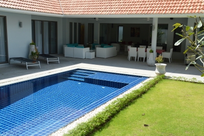 Luxury villa with a spacious garden