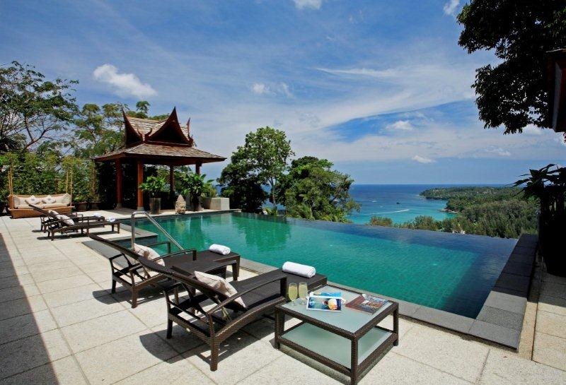 Luxury seaview villa in Surin