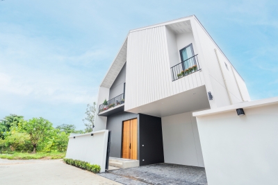 Modern 3 and 4 bedroom villas for sale in Bang Tao residence