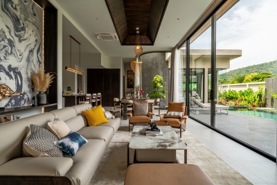 Luxury villas with single-storey architecture in Nai-Harn
